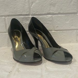 Adrienne Vittadini Peep Toe Heels Size 8